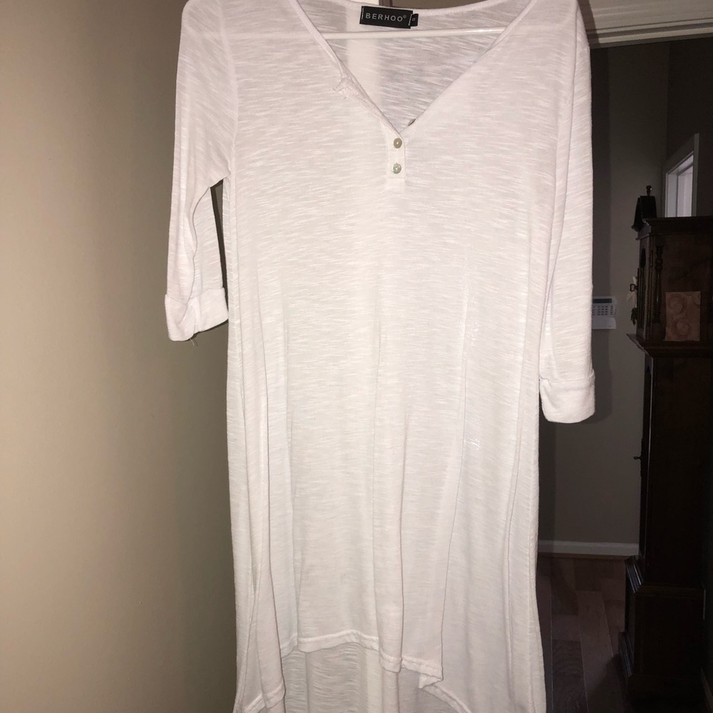 High low white top